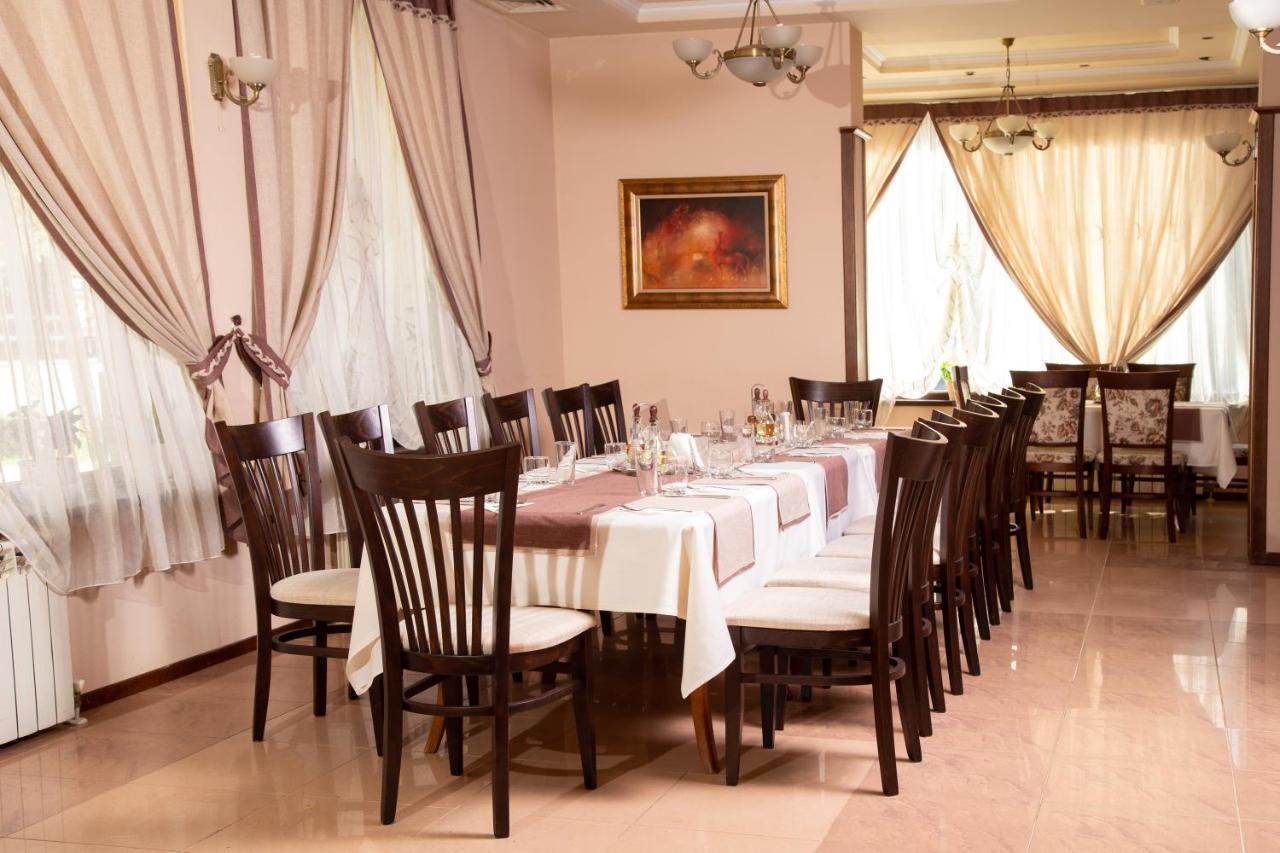 Contessa Hotel Shumen Dış mekan fotoğraf