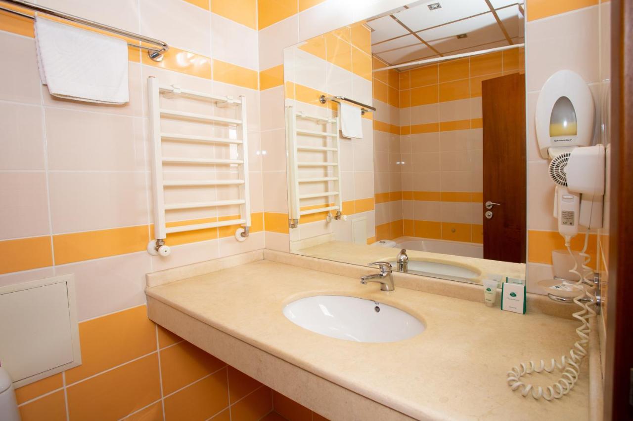 Contessa Hotel Shumen Dış mekan fotoğraf