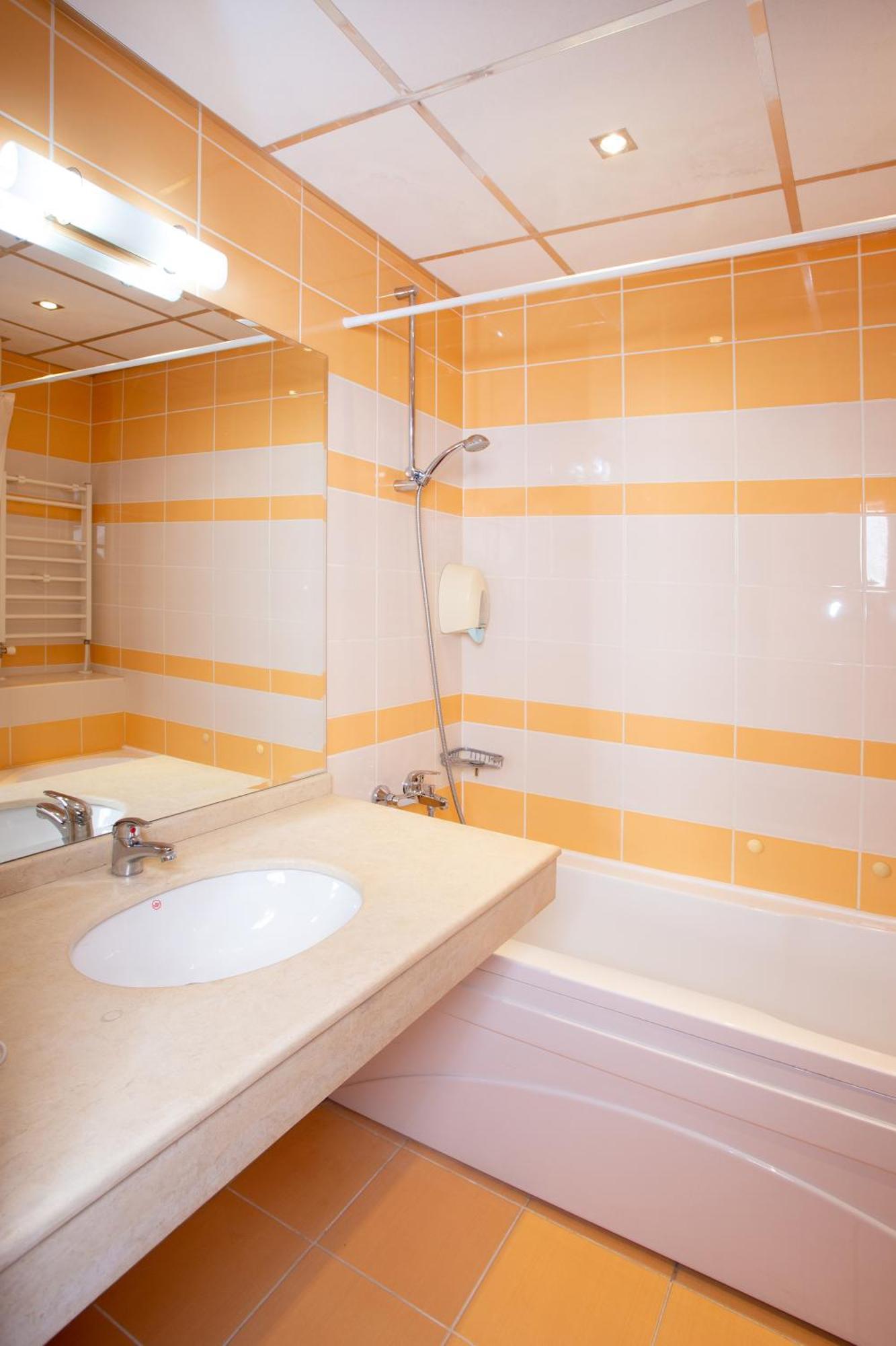 Contessa Hotel Shumen Dış mekan fotoğraf