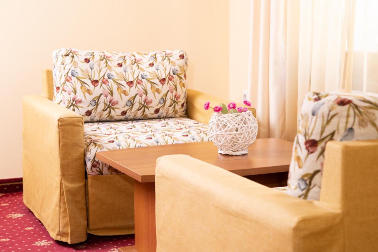 Contessa Hotel Shumen Dış mekan fotoğraf