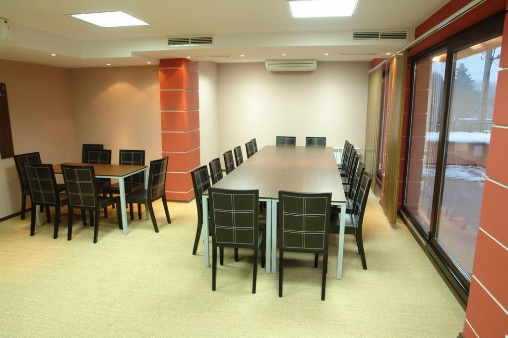 Contessa Hotel Shumen Dış mekan fotoğraf