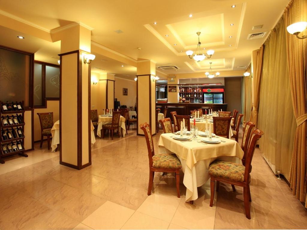 Contessa Hotel Shumen Dış mekan fotoğraf
